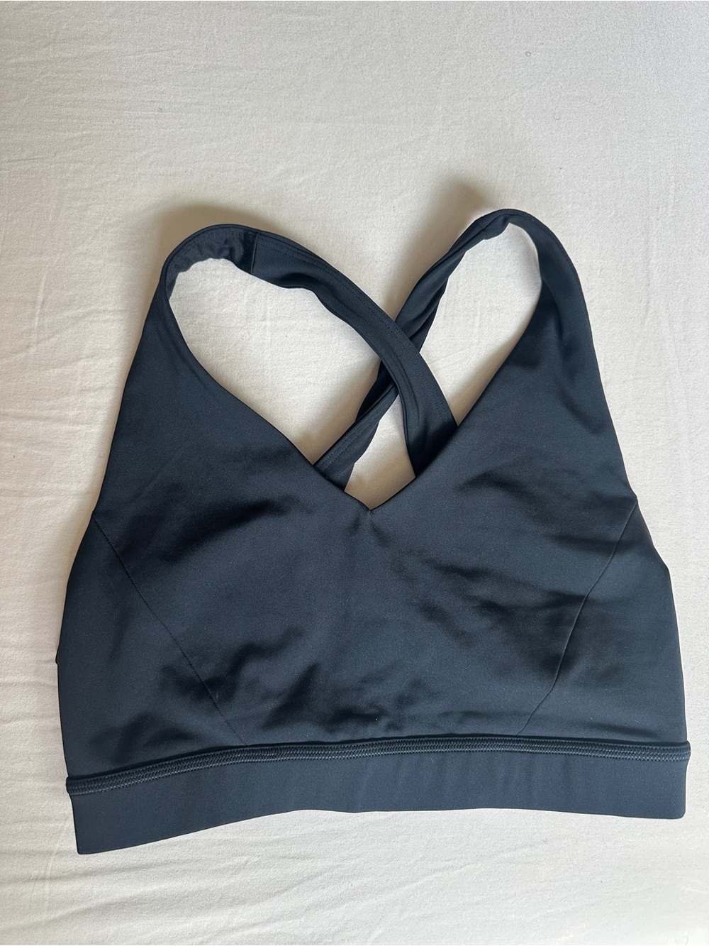Black Lululemon Envital Bra Medium Support D/DD cup NWOT no cups